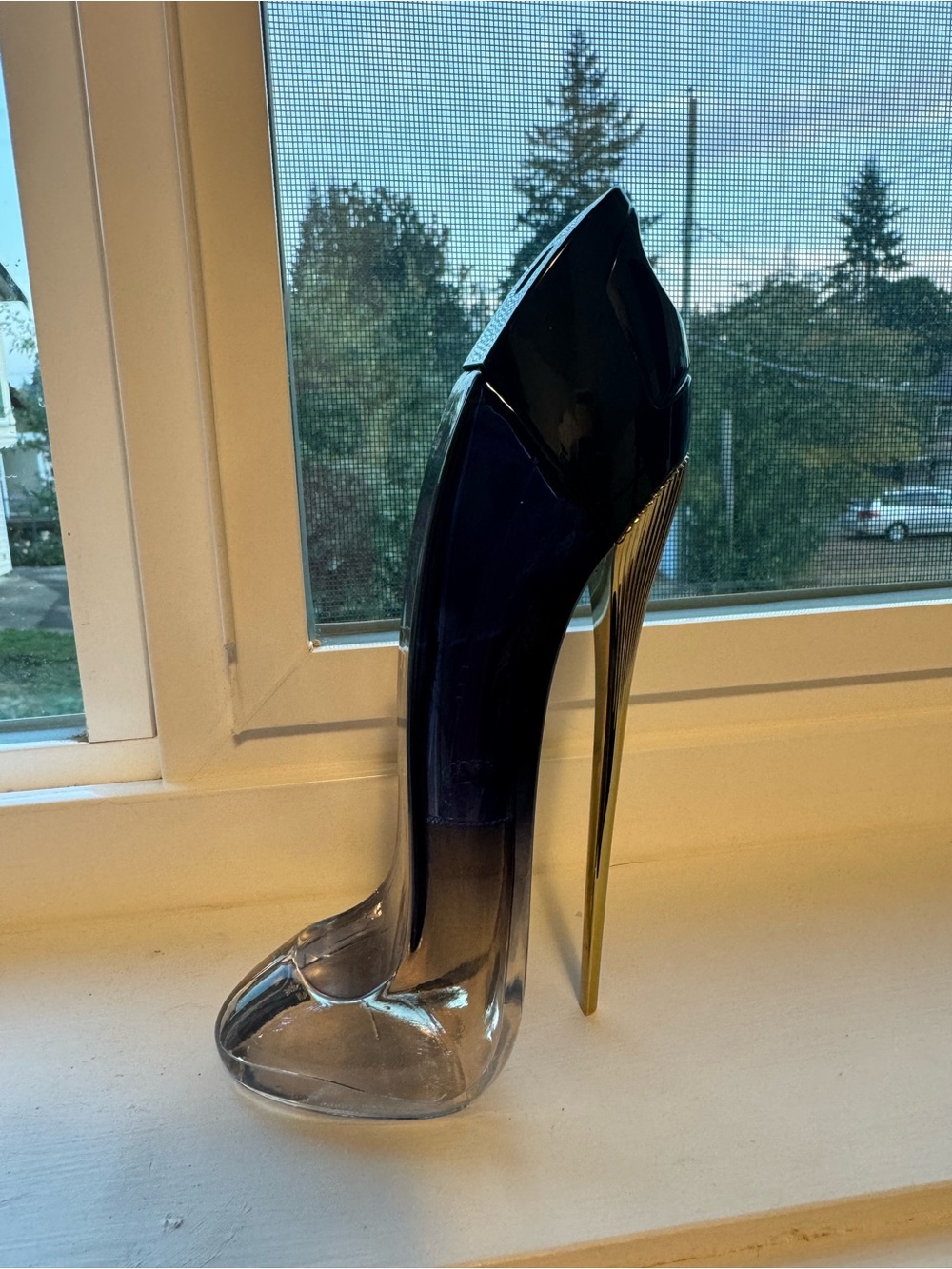 Carolina Herrera Good Girl Stiletto Bottle in Black and Gold
